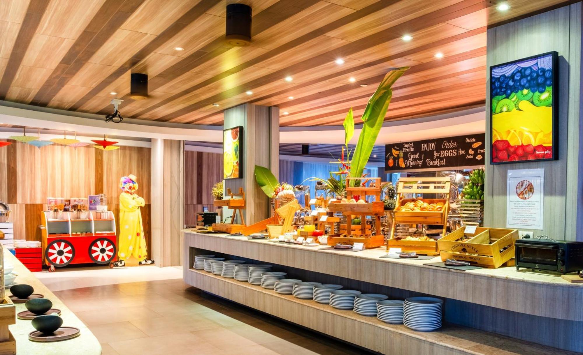 Holiday Inn Resort Phuket Karon Beach By Ihg Ngoại thất bức ảnh